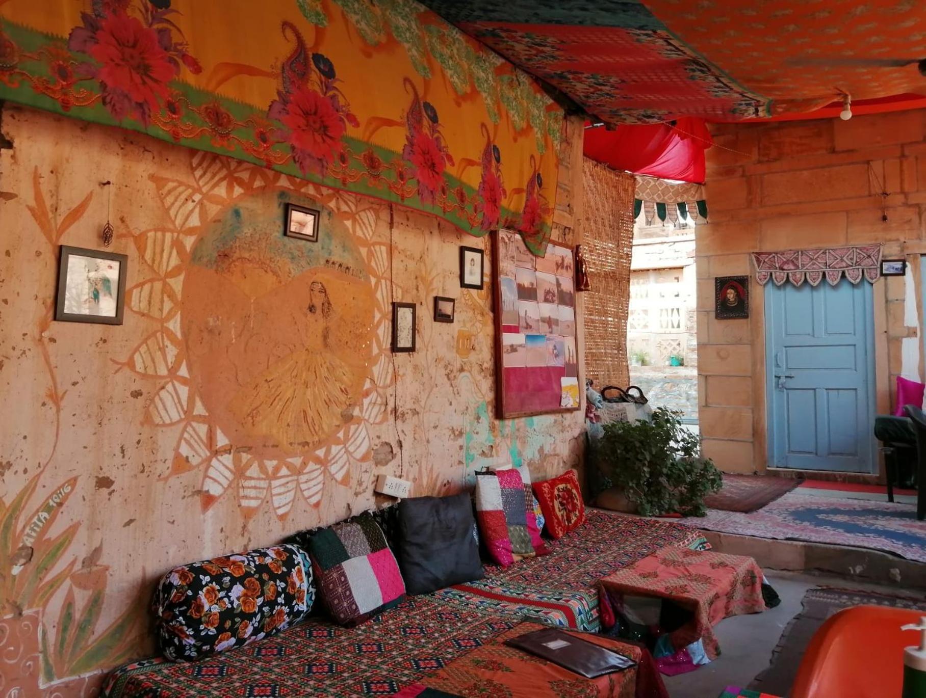 Hostel Marigold Home Stay Jaisalmer Ngoại thất bức ảnh